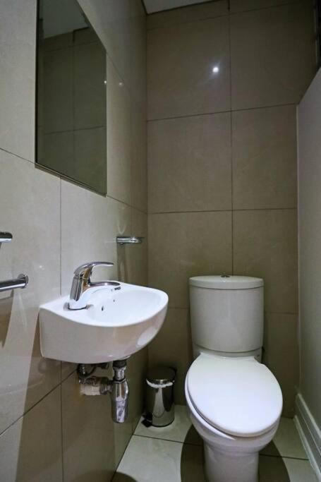 Upmarket Sandton Hydro Park Apartments Γιοχάνεσμπουργκ Εξωτερικό φωτογραφία